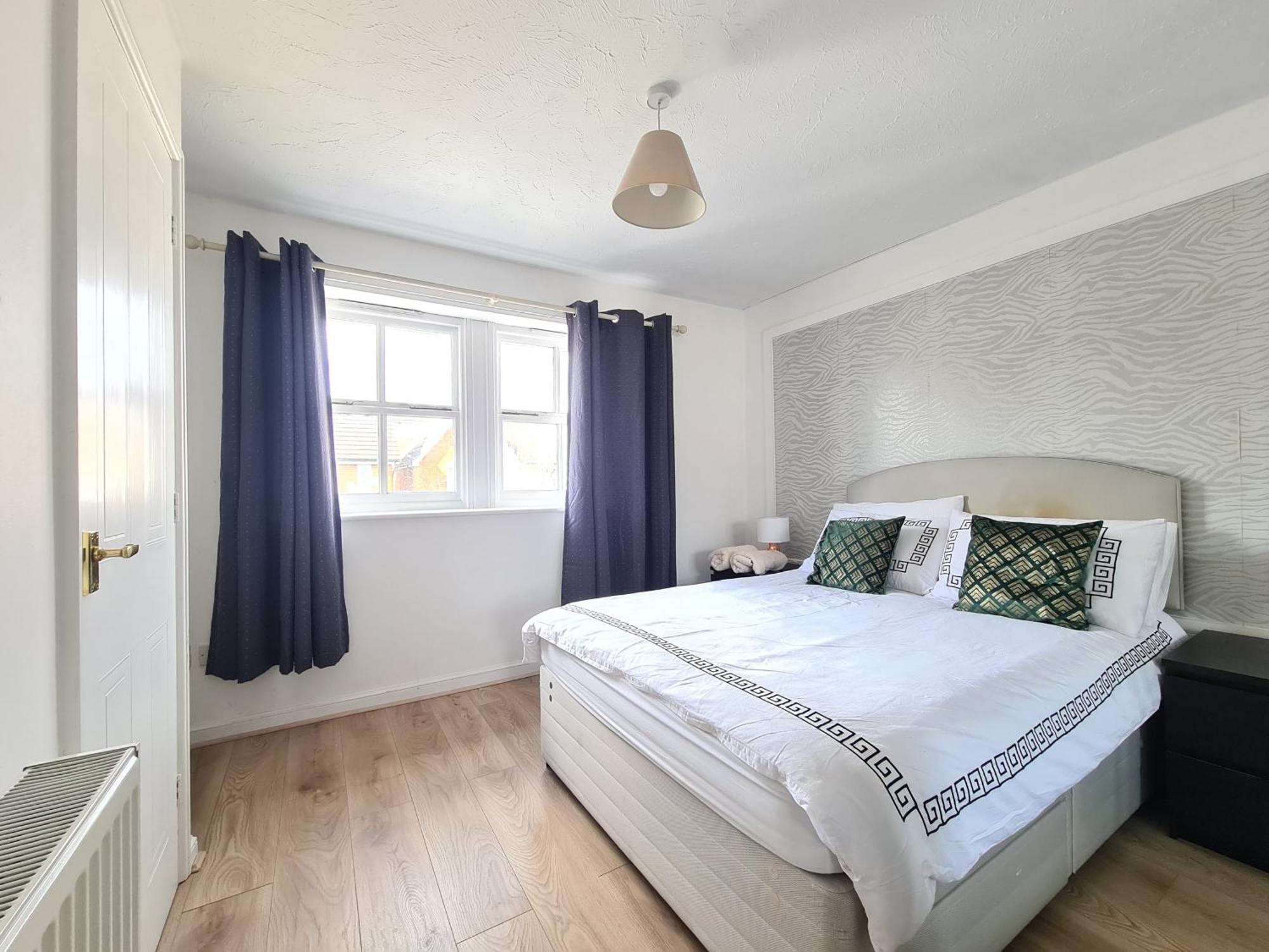 Holiday home Lovely 2 Bedroom House In Centre